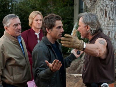 Ben Stiller, Owen Wilson, Robert De Niro e Harvey Keitel in una sequenza di Vi presento i nostri