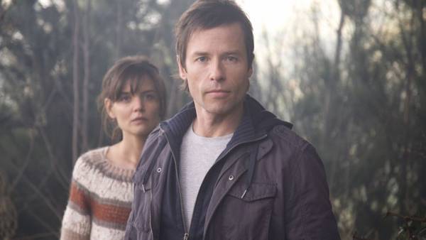 Recensione Non avere paura del buio Katie Holmes e Guy Pearce Recensione Non avere paura del buio Katie Holmes e Guy Pearce