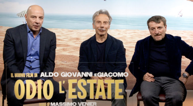 Odio l'estate, Aldo e Giacomo: "Non ci siamo separati, insieme" (video)- Film.it