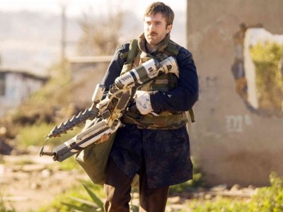District 9 Sharlto Copley