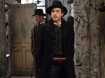 Robert Downey Jr. in una sequenza di Sherlock Holmes