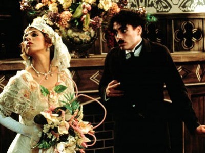 Robert Downey Jr. in Charlot di Richard Attenborough