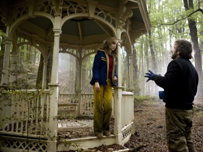 Saoirse Ronan e Peter Jackson sul set di Amabili resti