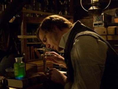 Paul Bettany è Charles Darwin in Creation