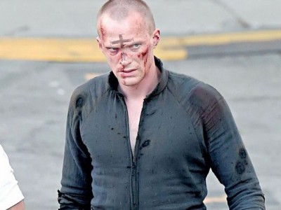 Paul Bettany sul set di Priest