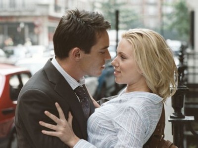 Jonathan Rhys Meyers e Scarlett Johansson in Match Point