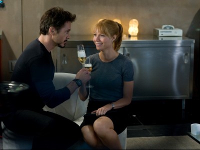 Robert Downey Jr. e Gwyneth Paltrow in Iron Man 2