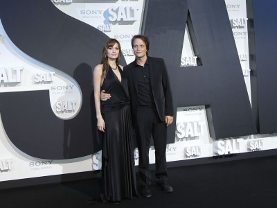 Angelina Jolie e August Diehl alla première di Salt a Berlino