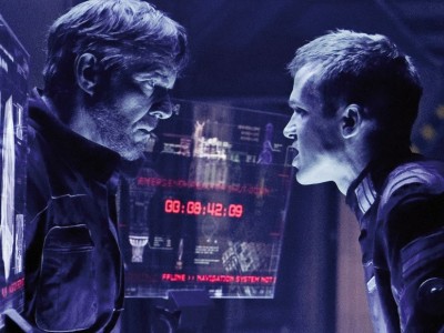 Dennis Quaid e Cam Gigandet in Pandorum