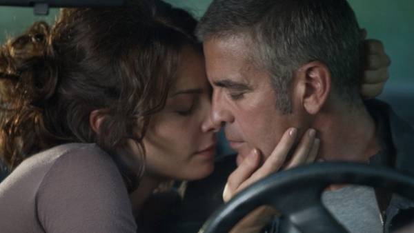 Recensione The American George Clooney e Violante Placido