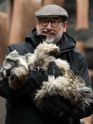 John Landis sul set di Burke & Hare