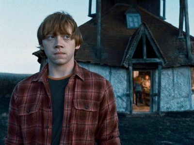 Ruper Grint è Ron Weasley ne I doni della morte
