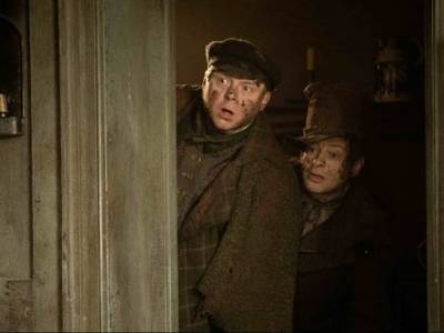 Simon Pegg e Andy Serkis in Ladri di cadaveri - Burke & Hare