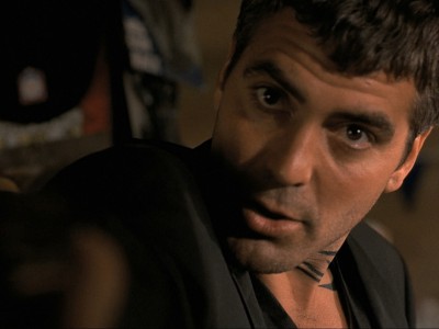 George Clooney in Dal tramonto all'alba