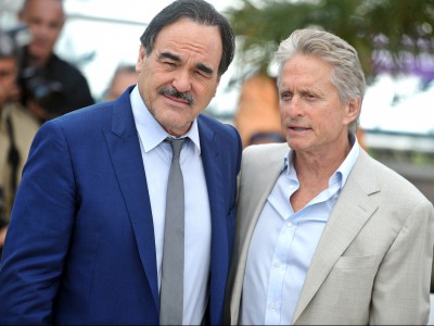 Oliver Stone e Michael Douglas
