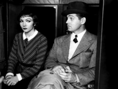 Claudette Colbert e Clark Gable in Accadde una notte