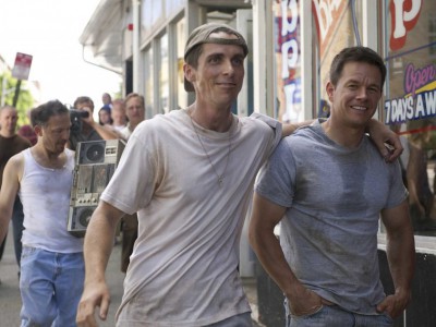 Christian Bale e Mark Wahlberg in The Fighter