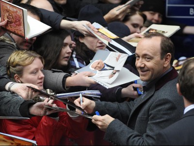 Kevin Spacey incontra i suoi fan a Berlino