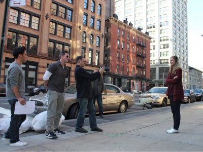 Burns e la sua troupe girano Newlyweds a New York