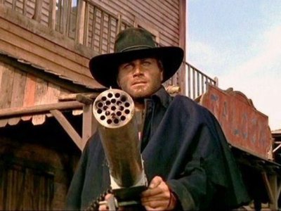 Franco Nero in una scena di Django