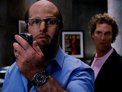 Tom Cruise si incendia al telefono