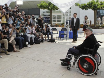 Bernardo Bertolucci a Cannes 64