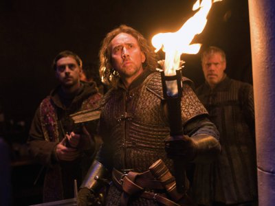 Cage insieme a Stephen Campbell Moore e Ron Perlman
