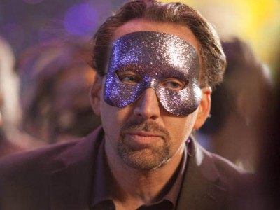 Nicolas Cage mascherato in una scena