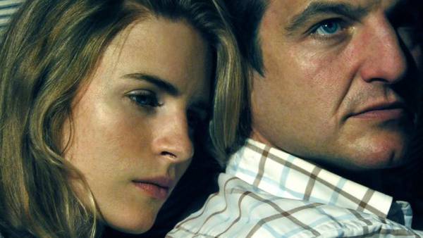 I due protagonisti, Brit Marling e William Mapother