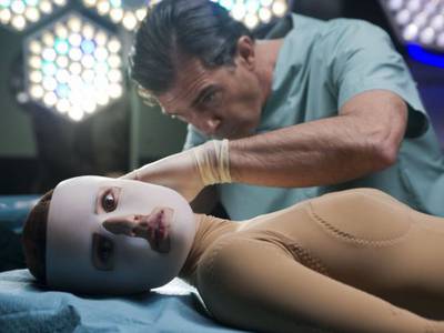 Elena Anaya e Antonio Banderas sul set di Almodovar