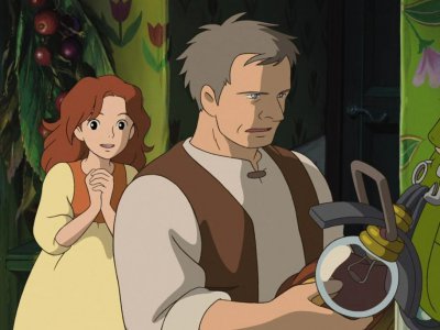 Arrietty con il padre in una scena del film