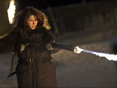 La Winstead in una scena de La cosa