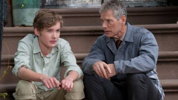 Un giorno questo dolore ti sarà utile recensione - Toby Regbo e Stephen Lang