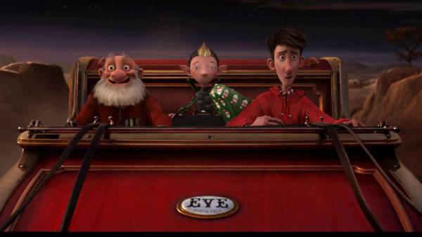 Il figlio di Babbo Natale, la recensione - Arthur e il nonno in una scena