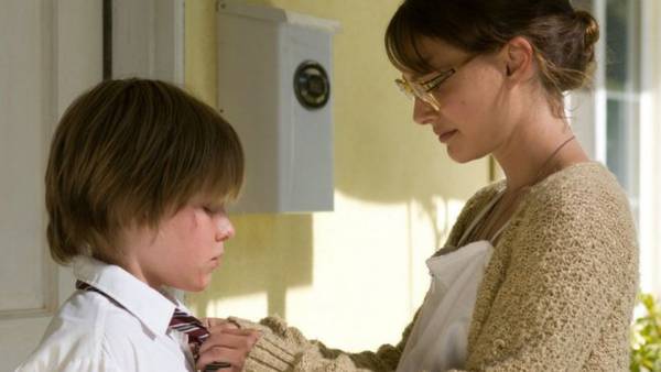Hesher è stato qui, la recensione - Devin Brochu e Natalie Portman