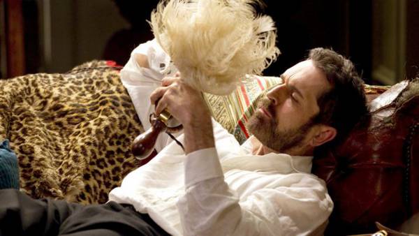 Hysteria recensione - Rupert Everett