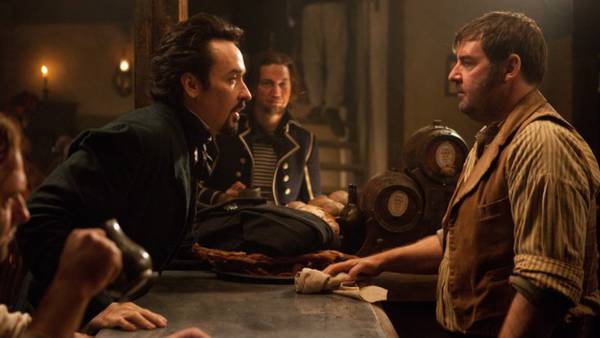 The Raven John Cusack Edgar Allan Poe recensione