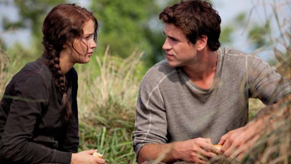 The Hunger recensioni Twitter - Jennifer Lawrence e Liam Hemsworth