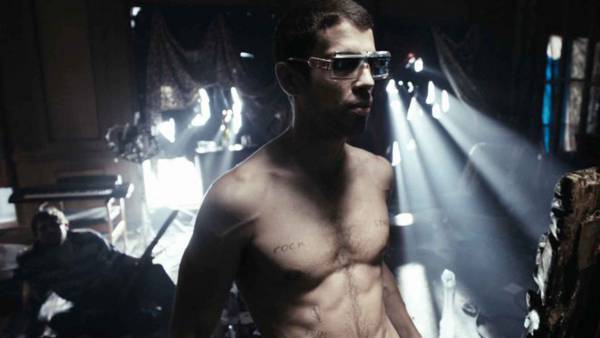 La furia dei Titani Toby Kebbell intervista. L'attore in Rocknrolla