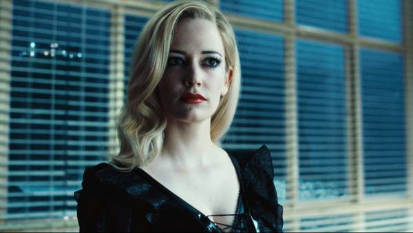 Dark Shadows recensione Johnny Depp Tim  Burton