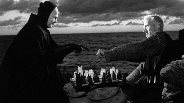 Critica cinematografica italiana polemiche Mereghetti Marco Giusti - Una scena da Il settimo sigillo di Bergman