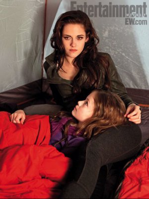 Twilight Saga Breaking Dawn Parte 2 foto Stewart Pattinson Lautner - Kristen Stewart e Mackenzie Foy