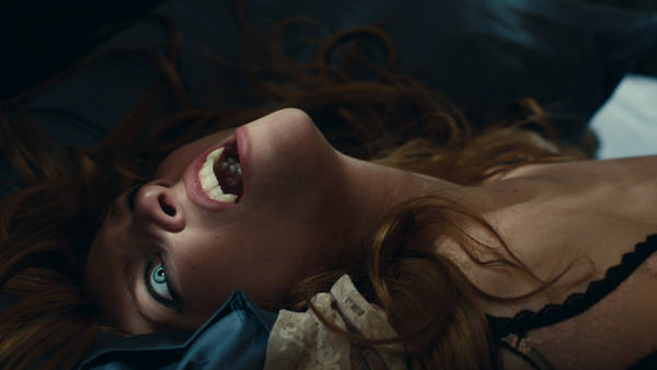 Josephine de La Baume intervista Kiss of the Damned vampiri xan cassavetes