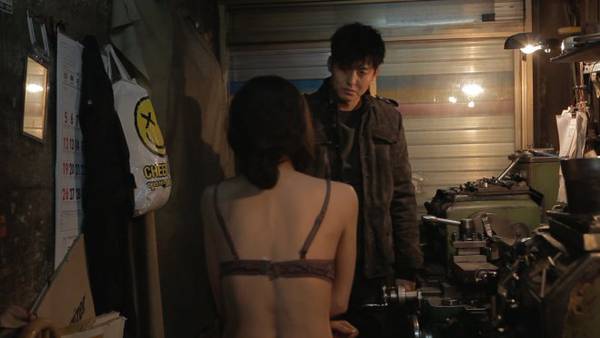 Pietà recensione Kim Ki-duk Festival di Venezia 2012 - Lee Jung-jin