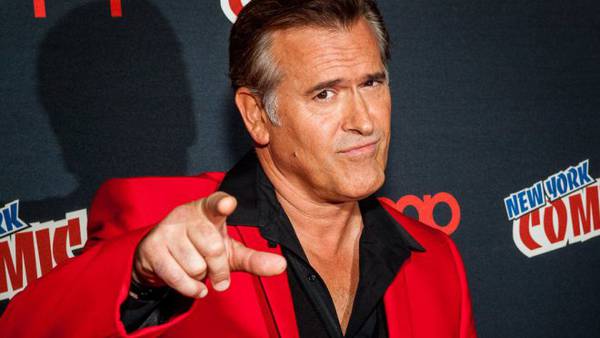 Bruce Campbell intervista esclusiva La casa Evil Dead remake - Campbell al New York Comic Con