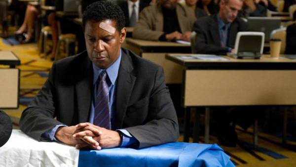 Flight recensione Robert Zemeckis Denzel Washington