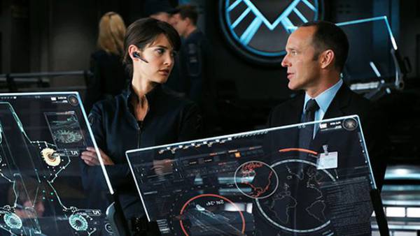 Shield serie TV Marvel Studios Joss Whedon Cobie Smulders - Cobie Smulders e Clark Gregg