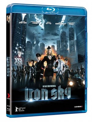 Iron Sky in DVD e Blu-Ray top five Watchmen Stranamore Fascisti su Marte - Il packshot del Blu-Ray