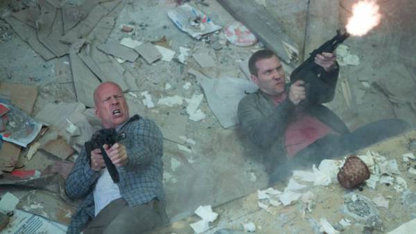 Die Hard Un buon giorno per morire recensione Bruce Willis John McClane - Willis e Courtney