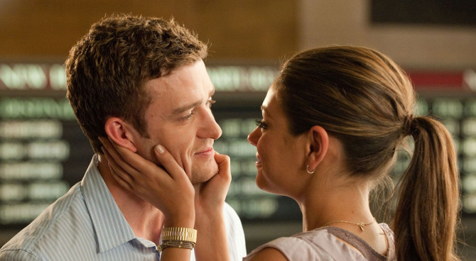 stasera in tv 12 gennaio amici di letto con mila kunis e justin timberlake film it